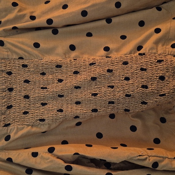 Corduroy Sweetheart Smocked-Back Top in Dot Button Frony Smocked Sleeve Size 10 - Picture 7 of 9